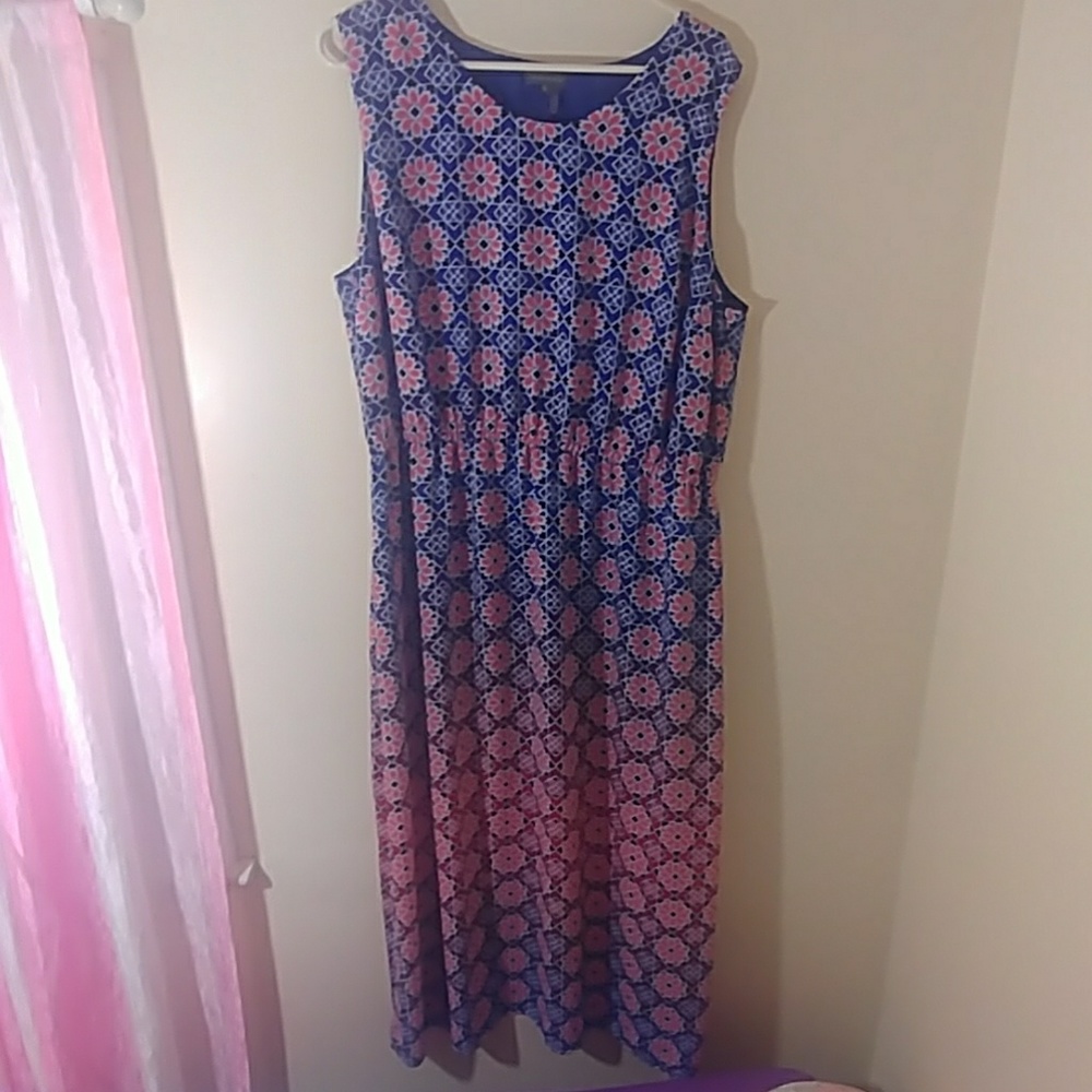 Vince Camuto long dress
